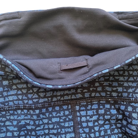 Lululemon Free Runner Crop (19") Shatter Weave Desert Teal Alberta Lake … - Picture 7 of 12